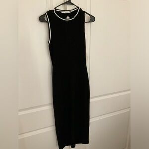 NWT-Zara Black Ribbed Midi Dress
